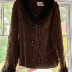 Beluva jacket M with faux fur collar